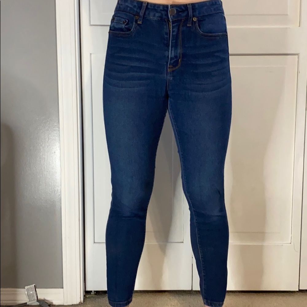 Aeropostale dark washed skinny jeans